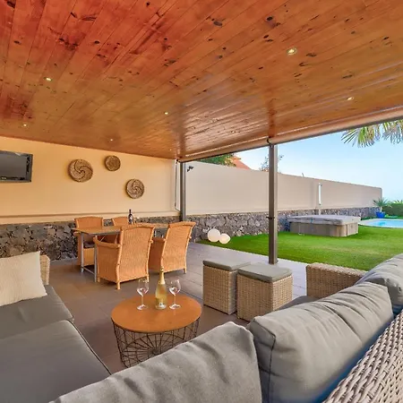 Mandaya By Paramount Holidays Villa Costa Adeje (Tenerife)