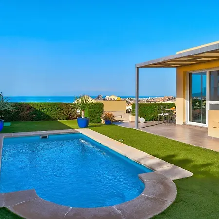Mandaya By Paramount Holidays * Costa Adeje (Tenerife)